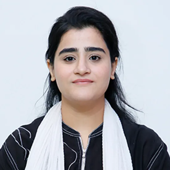 Ms. Maryam Khan